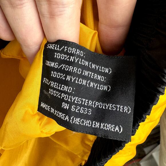 Vintage Pro Player Iowa Hawkeyes Jacket Size XL Yellow Black Puffer Zip Up NCAA - Picture 4 of 13